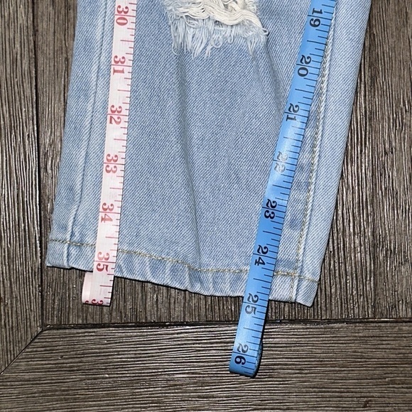 Princess Polly Ivey Ripped jeans - Picture 7 of 8